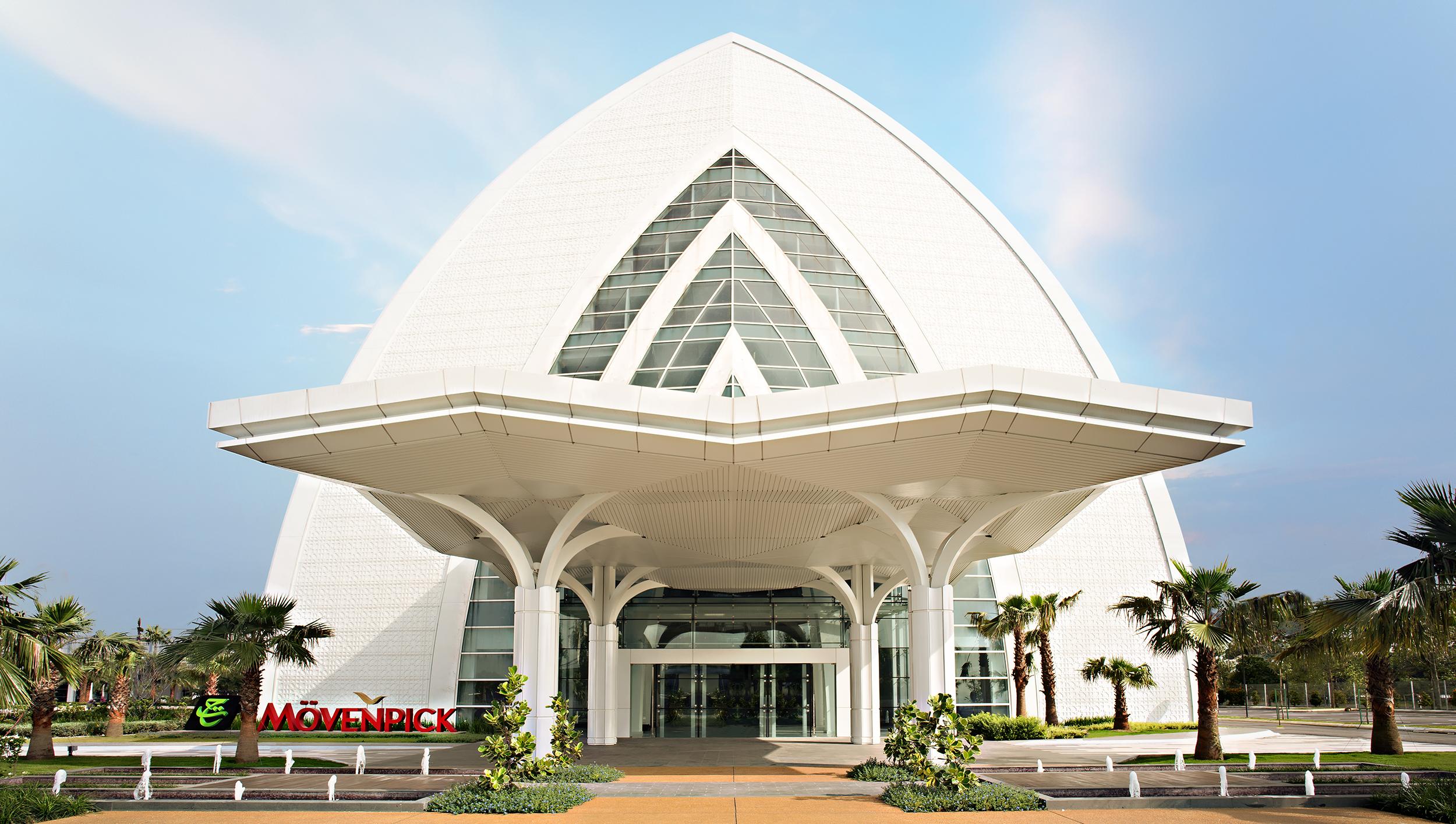 Movenpick Hotel & Convention Centre Klia Сепанг Екстериор снимка MOVA