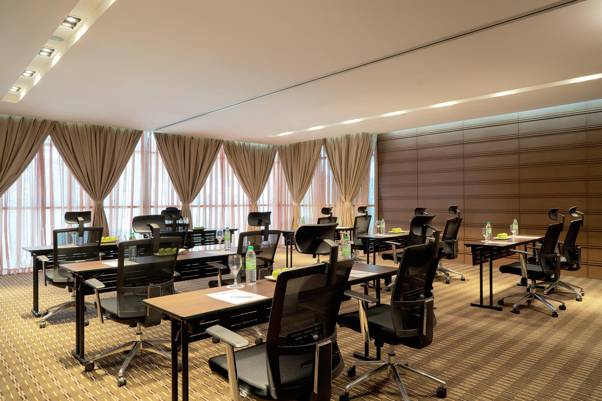 Movenpick Hotel & Convention Centre Klia Сепанг Екстериор снимка Meeting room