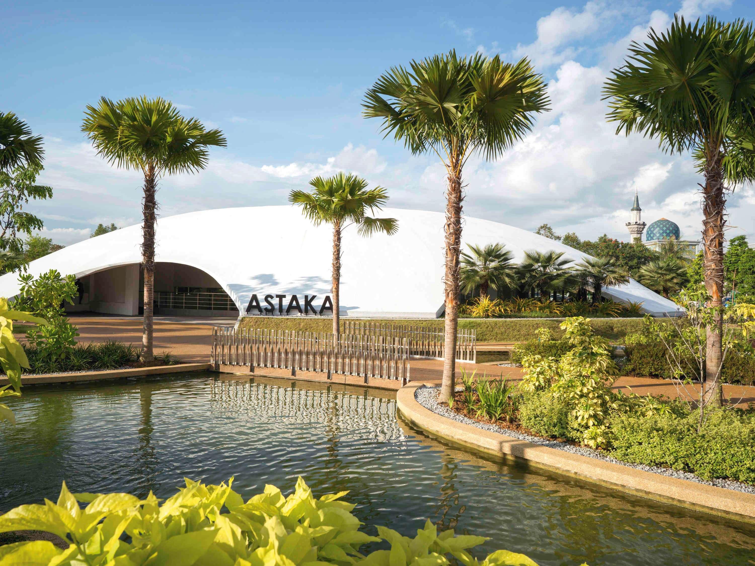Movenpick Hotel & Convention Centre Klia Сепанг Екстериор снимка Astaka