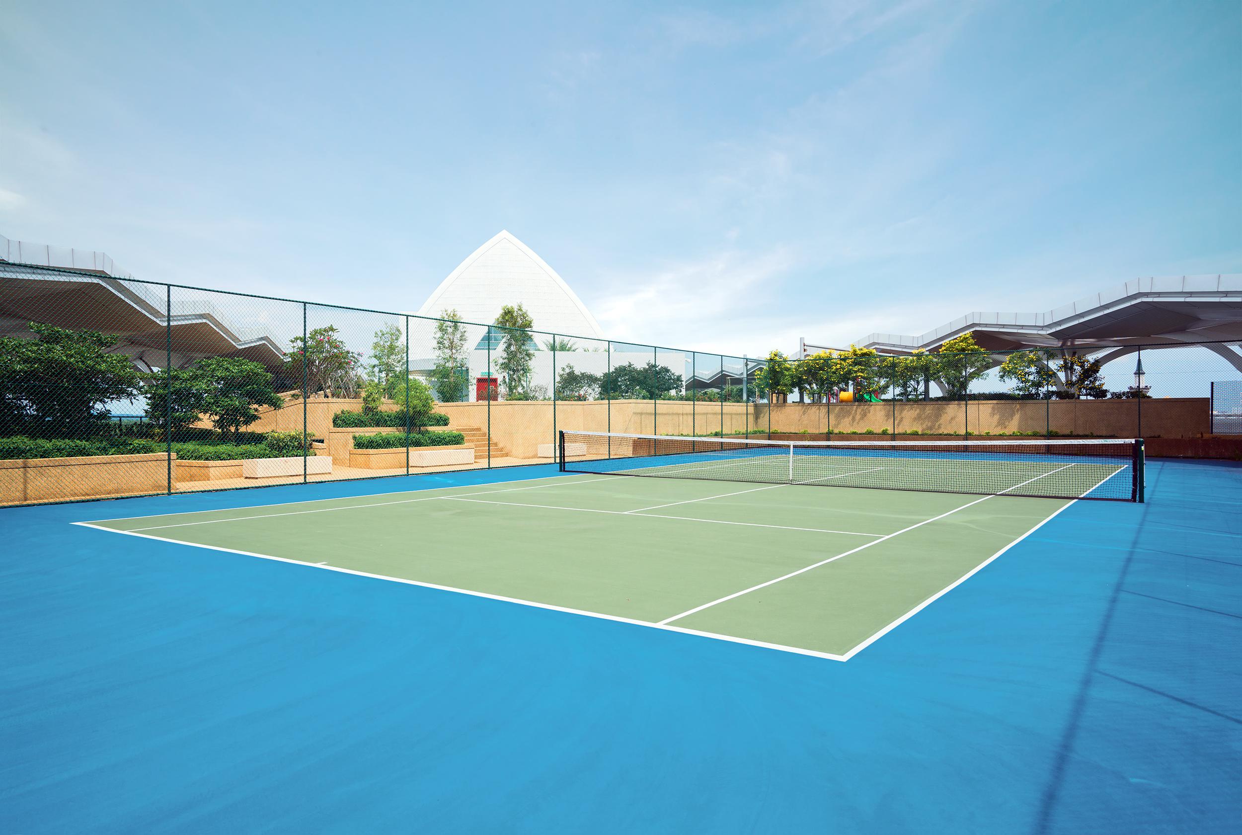 Movenpick Hotel & Convention Centre Klia Сепанг Екстериор снимка Tennis court