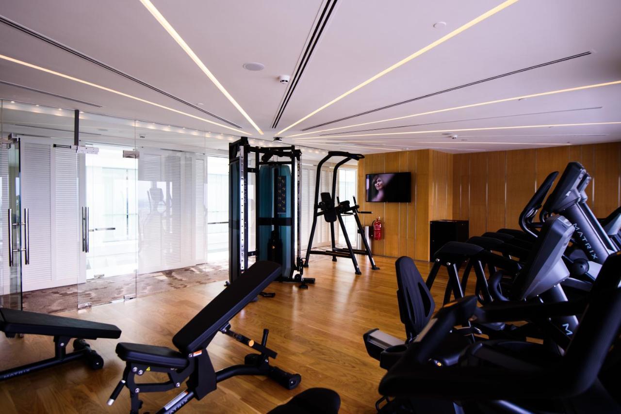 Movenpick Hotel & Convention Centre Klia Сепанг Екстериор снимка The gym at The Landmark